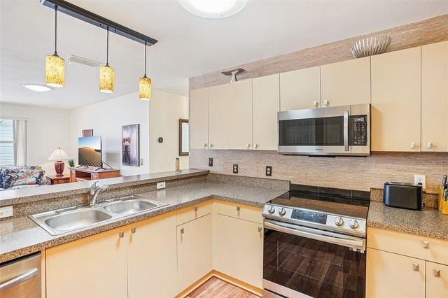 456 HILDALGO DRIVE, The Villages, FL 32159