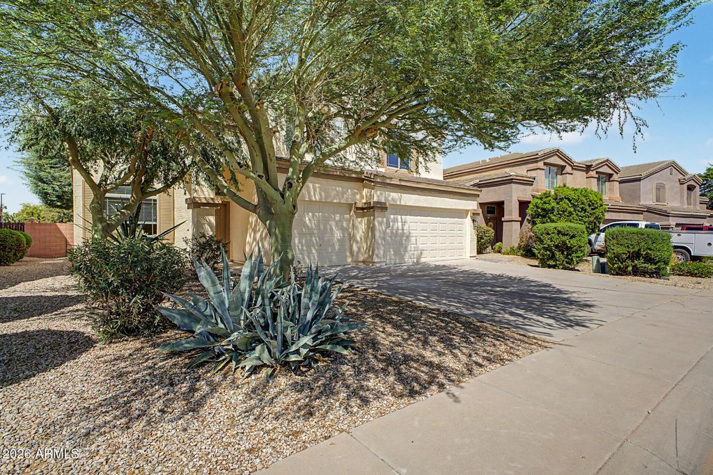 2530 W Allens Peak Drive, San Tan Valley, AZ 85144 — photo 2