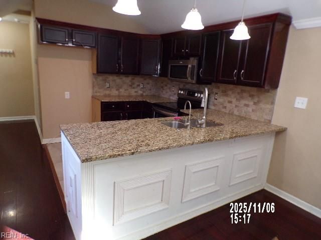 2107 Pearl ST, Portsmouth, VA 23704