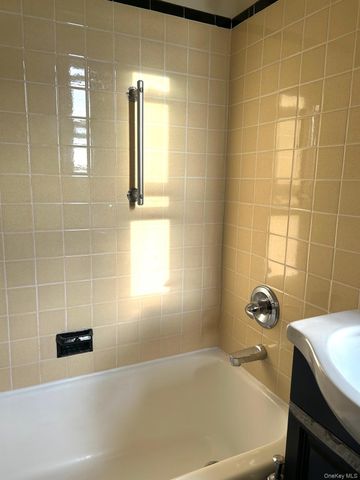 90 BRYANT Avenue E-6D, White Plains, NY 10605