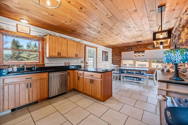 529 Cutler Corner Road, Barre Town, VT 05641