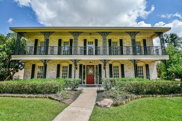 1015 Kanah Lane, Houston, TX 77090