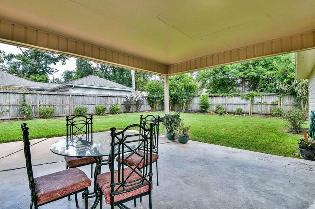 1015 Kanah Lane, Houston, TX 77090