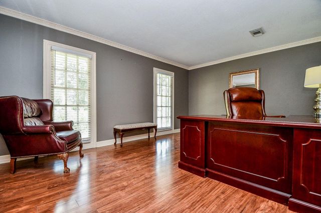 1015 Kanah Lane, Houston, TX 77090