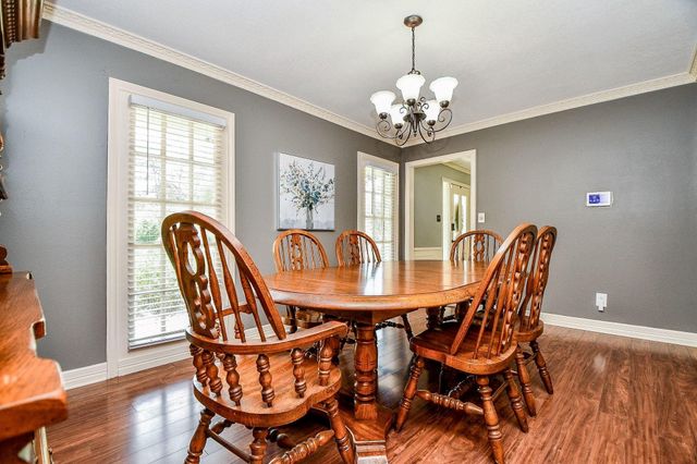 1015 Kanah Lane, Houston, TX 77090