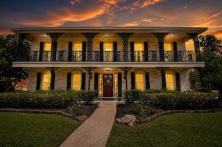 1015 Kanah Lane, Houston, TX 77090