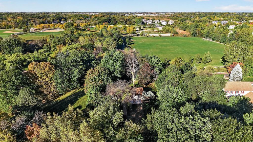 9270 Kiowa Trail, Chanhassen, MN 55317 — photo 2