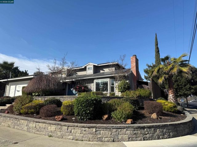 203 203 Virginia Cir, Martinez, CA 94553