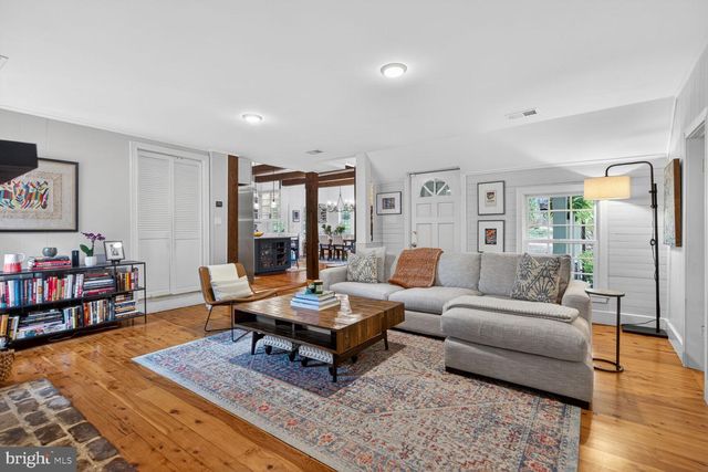 17641 RAVEN ROCKS RD, Bluemont, VA 20135