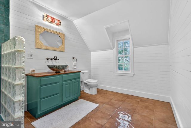 17641 RAVEN ROCKS RD, Bluemont, VA 20135