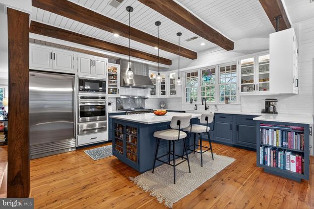 17641 RAVEN ROCKS RD, Bluemont, VA 20135