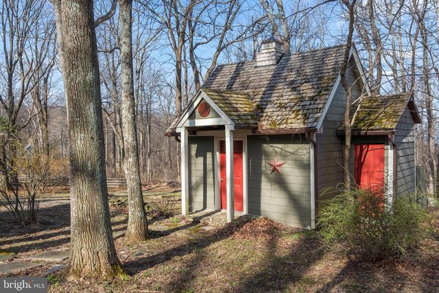 17641 RAVEN ROCKS RD, Bluemont, VA 20135