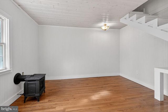 17641 RAVEN ROCKS RD, Bluemont, VA 20135
