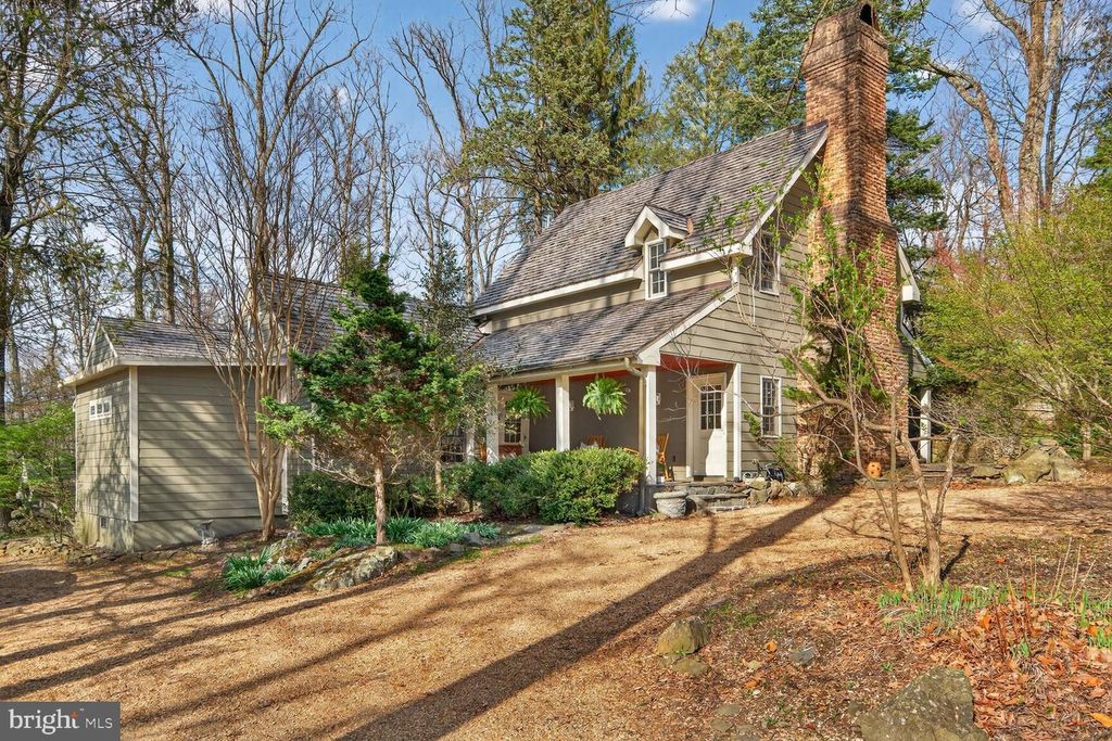 17641 RAVEN ROCKS RD, Bluemont, VA 20135