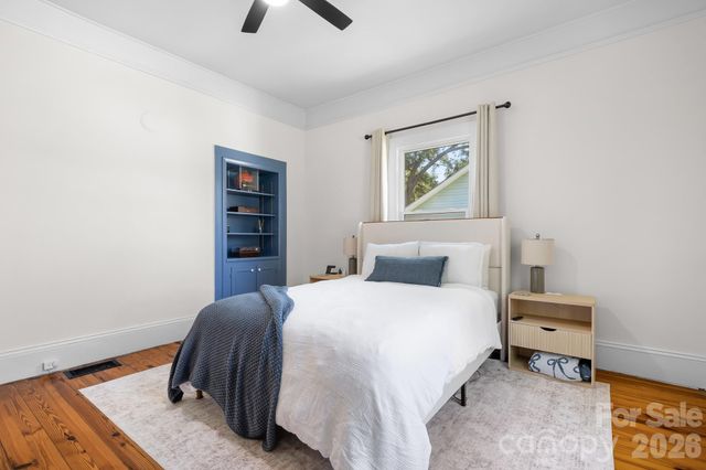 102 Madora Street, Mount Holly, NC 28120