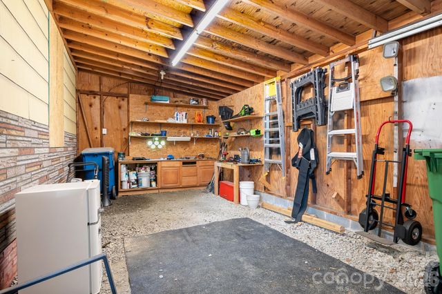 102 Madora Street, Mount Holly, NC 28120