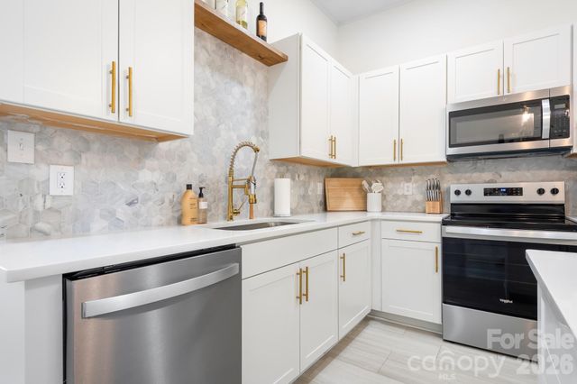 102 Madora Street, Mount Holly, NC 28120