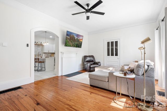 102 Madora Street, Mount Holly, NC 28120