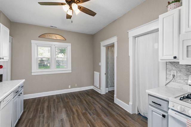 116 2nd Street, West Des Moines, IA 50265