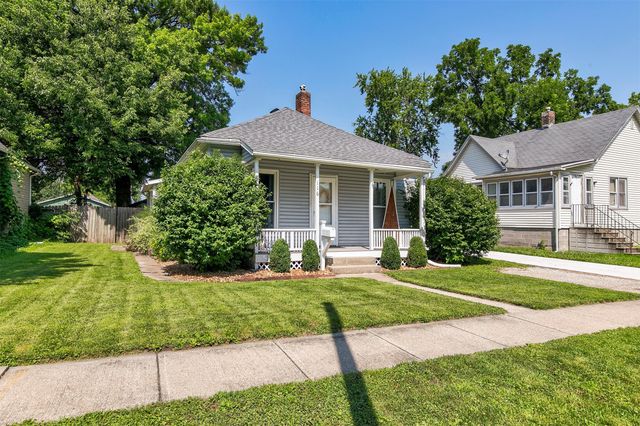 116 2nd Street, West Des Moines, IA 50265