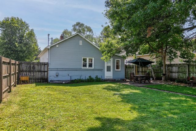 116 2nd Street, West Des Moines, IA 50265