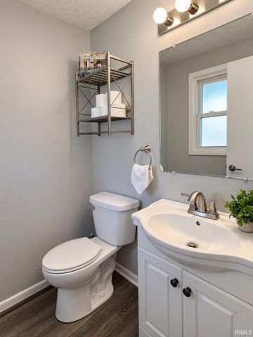 6407 Sunland Drive, Fort Wayne, IN 46815