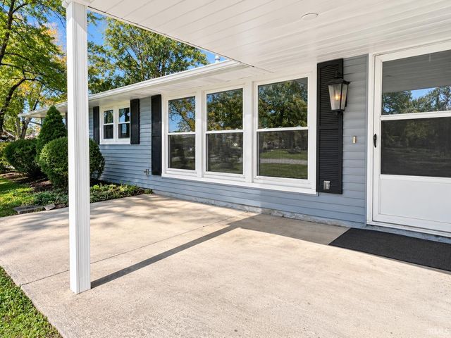 6407 Sunland Drive, Fort Wayne, IN 46815