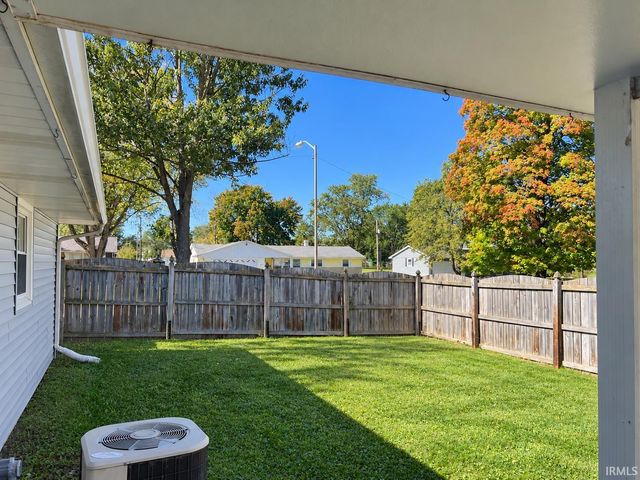 6407 Sunland Drive, Fort Wayne, IN 46815