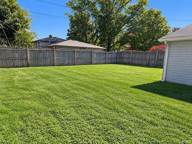6407 Sunland Drive, Fort Wayne, IN 46815