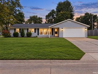6407 Sunland Drive, Fort Wayne, IN 46815