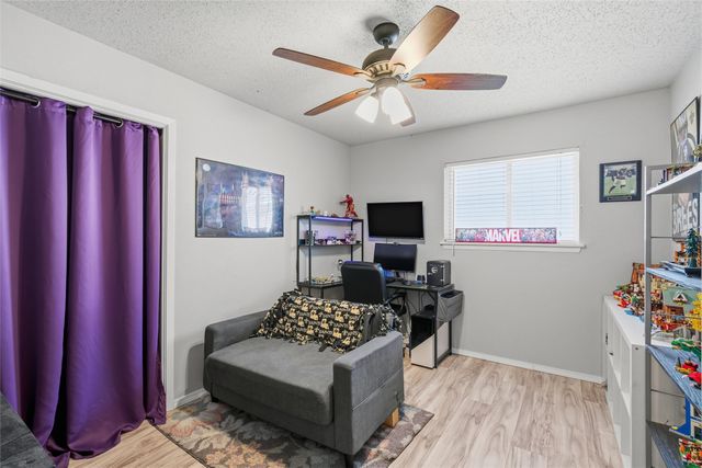 5318 Lake Lindenwood Drive, Waco, TX 76710