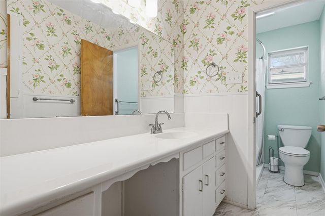 5318 Lake Lindenwood Drive, Waco, TX 76710