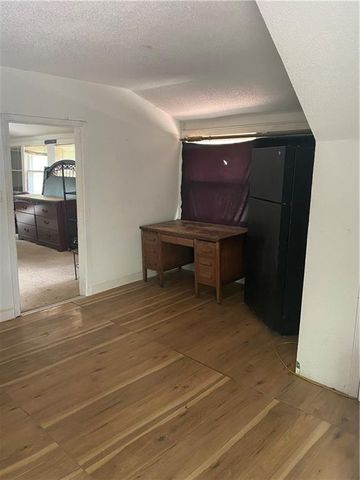 3883 E 62nd Street, Kansas City, MO 64130