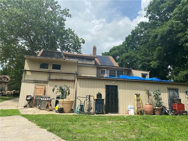 3883 E 62nd Street, Kansas City, MO 64130