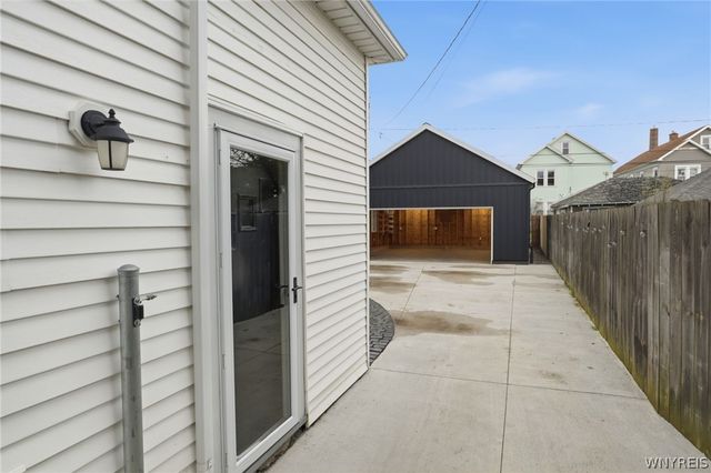 141 Frontenac Avenue, Buffalo, NY 14216