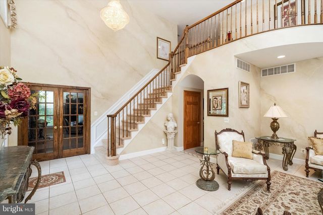 360 GORDON RD, Robbinsville, NJ 08691