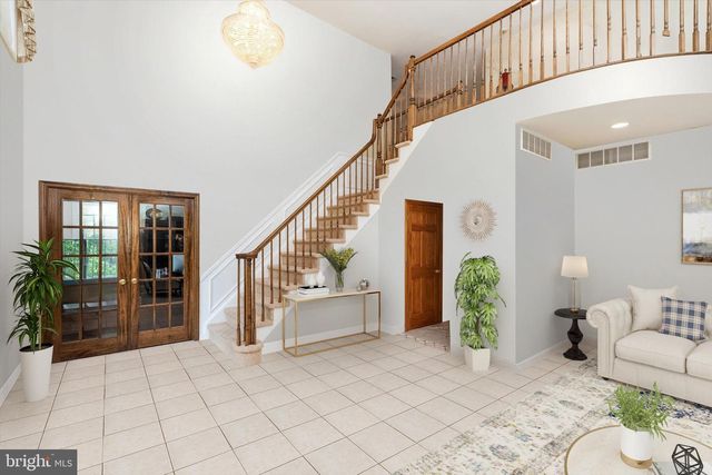 360 GORDON RD, Robbinsville, NJ 08691