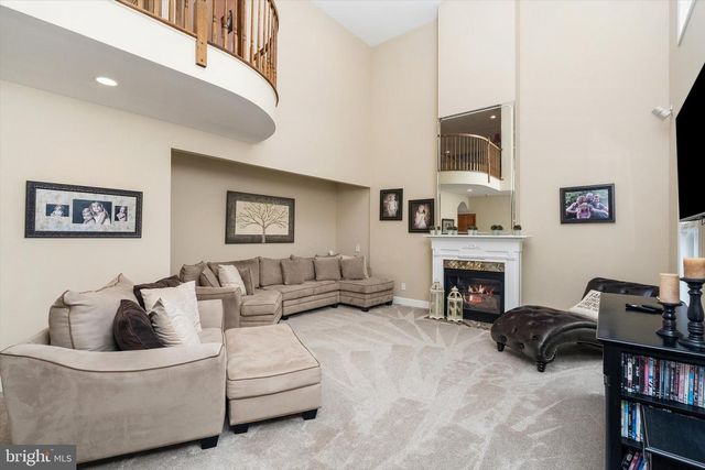 360 GORDON RD, Robbinsville, NJ 08691