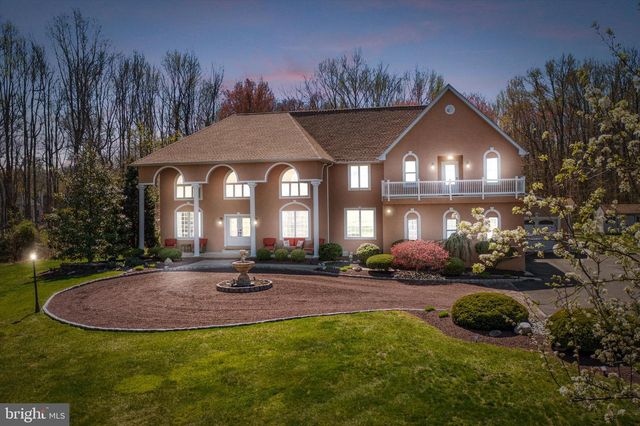360 GORDON RD, Robbinsville, NJ 08691