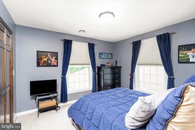 360 GORDON RD, Robbinsville, NJ 08691