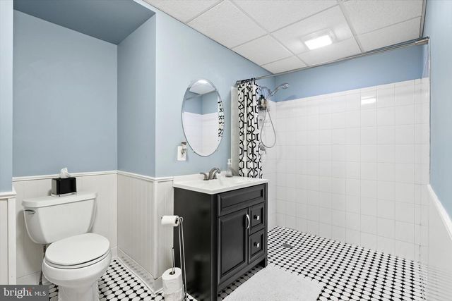 360 GORDON RD, Robbinsville, NJ 08691