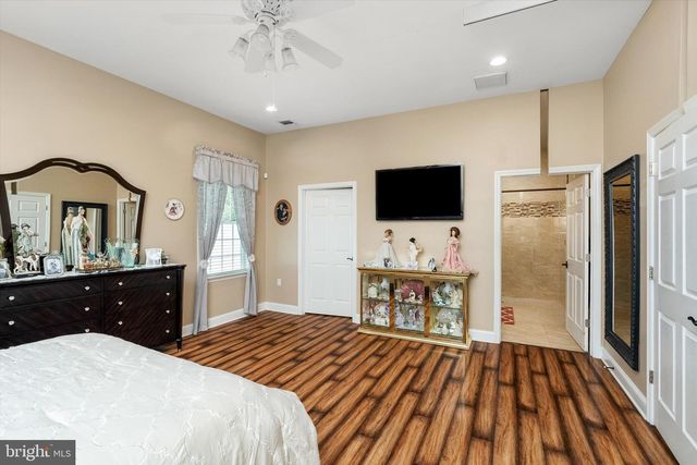 360 GORDON RD, Robbinsville, NJ 08691