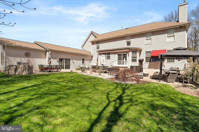 360 GORDON RD, Robbinsville, NJ 08691