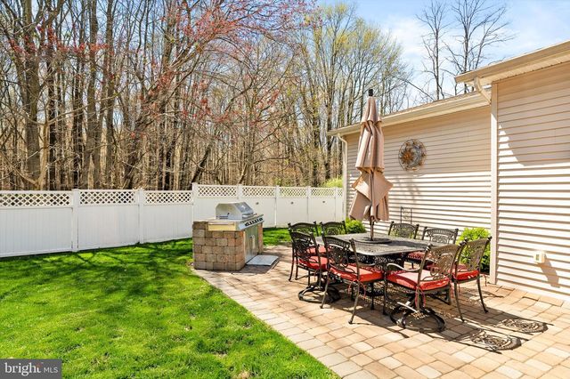 360 GORDON RD, Robbinsville, NJ 08691