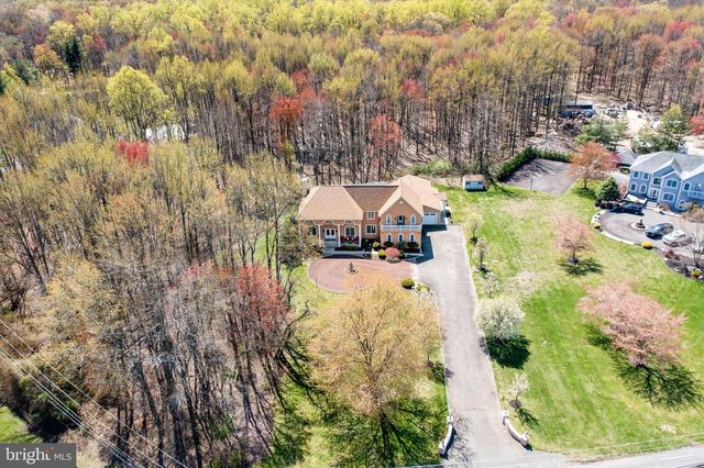 360 GORDON RD, Robbinsville, NJ 08691