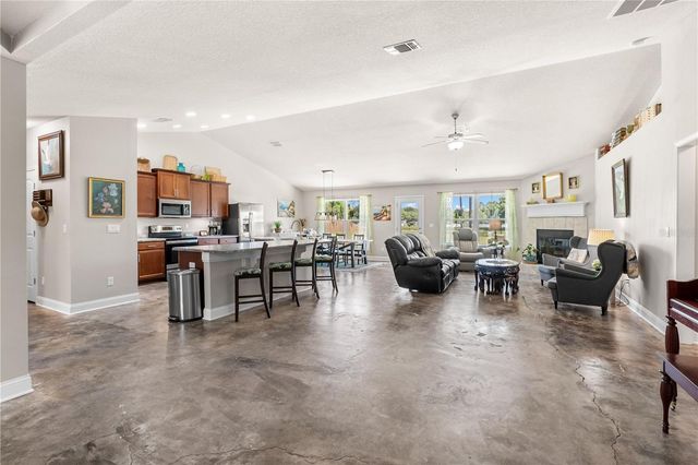 4415 TALL PINES LANE, Middleburg, FL 32068