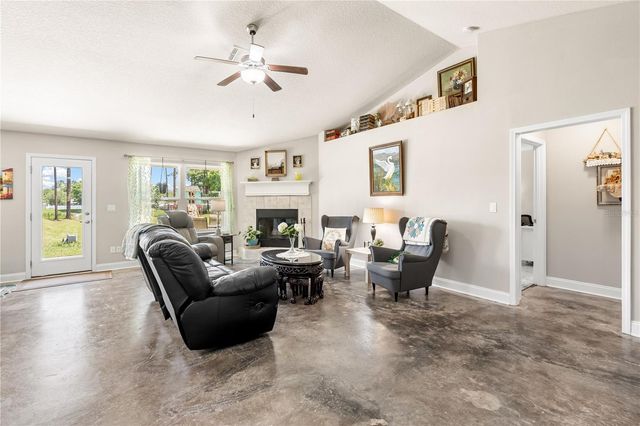 4415 TALL PINES LANE, Middleburg, FL 32068