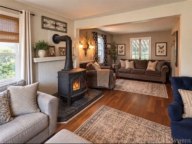 164 Parkdale Avenue, Aurora, NY 14052