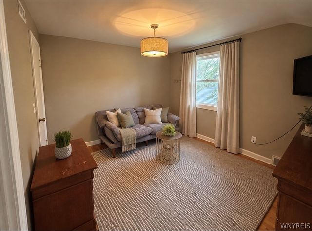 164 Parkdale Avenue, Aurora, NY 14052