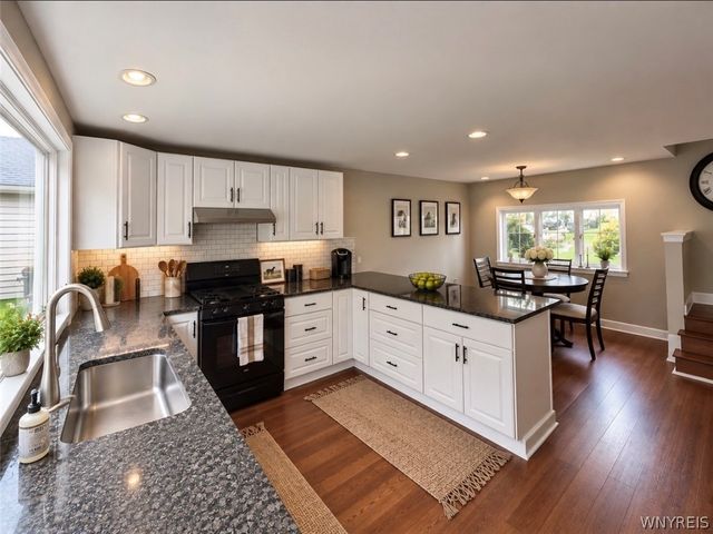 164 Parkdale Avenue, Aurora, NY 14052